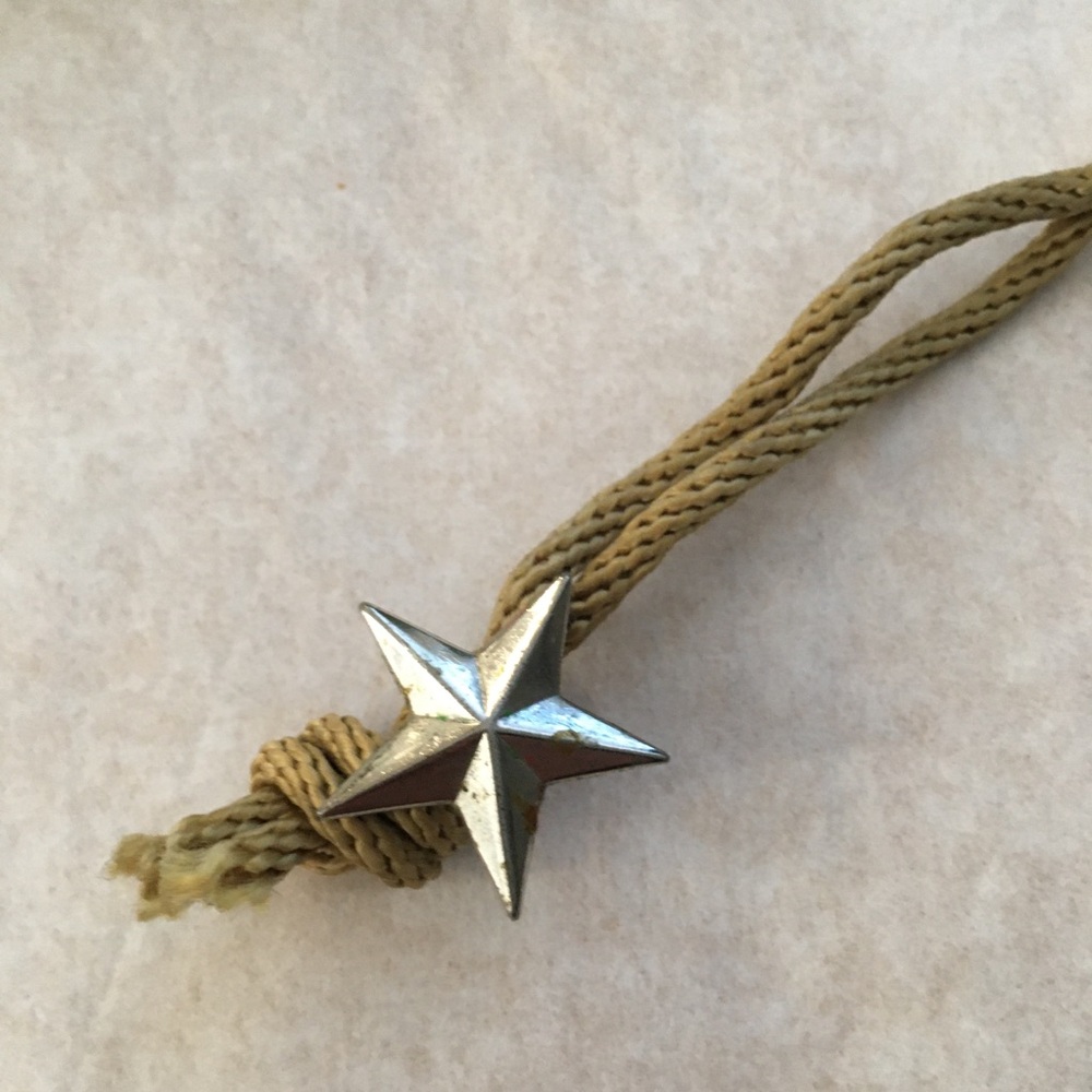 FREE Vintage 60s Military Silver Star Pin Luggage Bag Charm